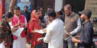 Distribution of leaflets of the Declaration of the July Revolution in Barishal: A Sign of Protest and Resistance distribution-of-leaflets-of-the-declaration-of-the-july-revolution-in-barishal-a-sign-of-protest-and-resistance