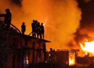 Fire Breaks Out in Majidit, 5 Units Under Control SEO-friendly Title: Fire Erupts in Majidit, 5 Units Under Control fire-breaks-out-in-majidit-5-units-under-controlseo-friendly-title-fire-erupts-in-majidit-5-units-under-control