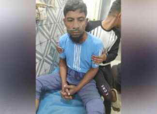 Murder Attempt on Volunteer Team Leader in Khulna: Shocking Incident Sparks Outrage murder-attempt-on-volunteer-team-leader-in-khulna-shocking-ncident-sparks-outrage