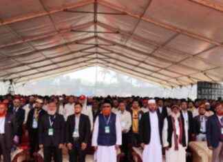 Reunion of Former Students of 37 Years for a Guinness World Record Attempt reunion-of-former-students-of-37-years-for-a-guinness-world-record-attempt