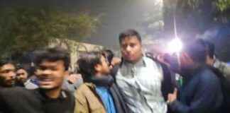 Sunday Night Incident: Hasanat Basking in Praise sunday-night-ncident-hasanat-basking-in-praise