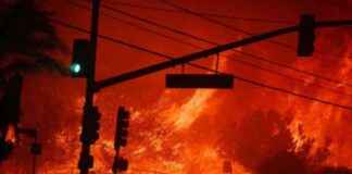 Tragic Fire in Los Angeles Kills Two, Thousand Buildings Destroyed tragic-fire-in-los-angeles-kills-two-thousand-buildings-destroyed