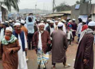 দেশের সর্ববৃহৎ জুমার নামাজ আদায় ইজতেমা ময়দানে