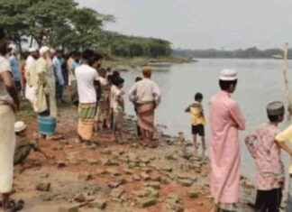 Child Missing after Boat Collision in Jhalokathi child-missing-after-boat-collision-in-jhalokathi