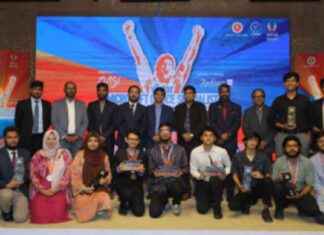 মাইক্রোসফট ভি-টিউটর ৩ শিক্ষার্থী জিতে যুক্তরাষ্ট্রে যাচ্ছেন