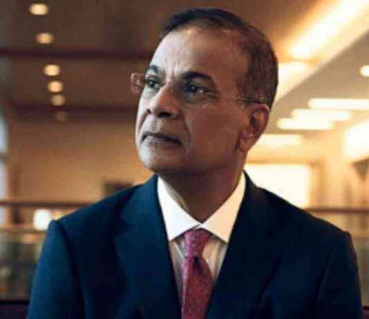 সামিট গ্রুপের সম্পত্তি হস্তান্তরের চেষ্টা: আজিজ খানের সহযোগীর এনআইডি ব্লক