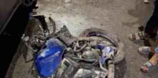 ওভারটেকে ট্রাক চাপায় নিহত ২ বাইক চালক